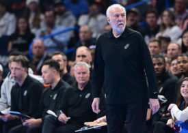 Basketball-Coach Gregg Popovich guckt genervt