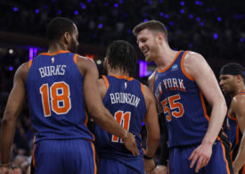 Spieler der New York Knicks freuen sich