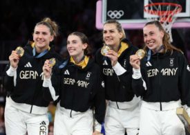 3x3 Basketball Deutsches Olympia Team gewinnt das Finale und damit auch eine Goldmedaille.